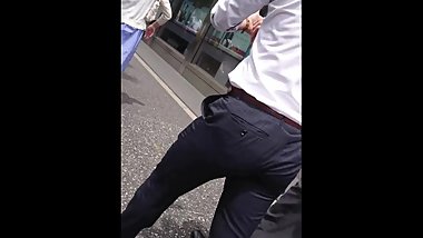 ã‚¹ãƒ¼ãƒ„ãƒªãƒ¼ãƒžãƒ³ã®ãƒ—ãƒªã‚±ãƒ„