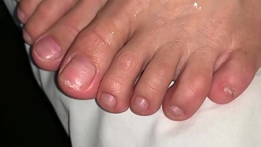 Japanese girl's toes before/after cum