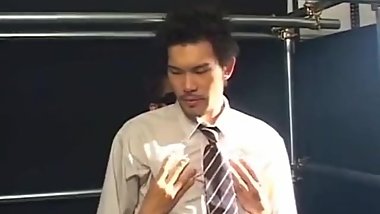 æ—¥æœ¬äººã€€ã‚¹ãƒ¼ãƒ„