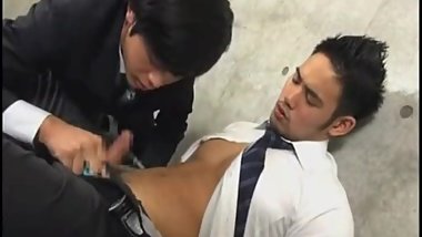 æ—¥æœ¬äººã€€ã‚¹ãƒ¼ãƒ„